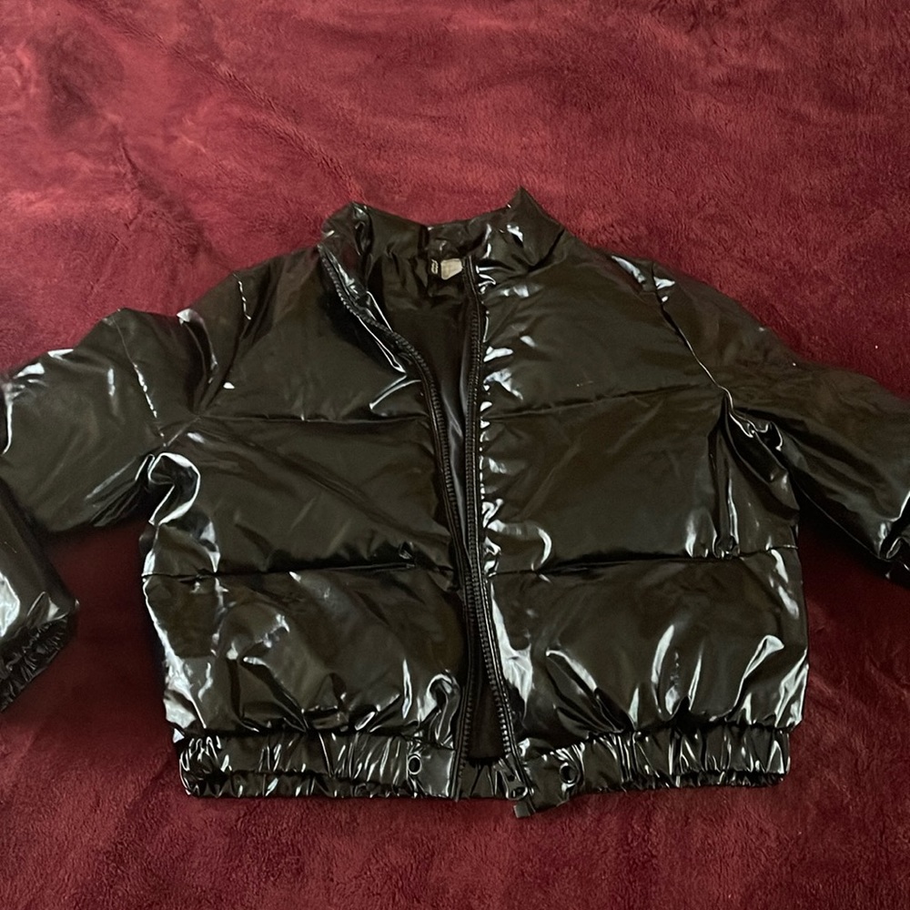 Divided Women’s black Jacket a staple to have in your wardrobe for spring
